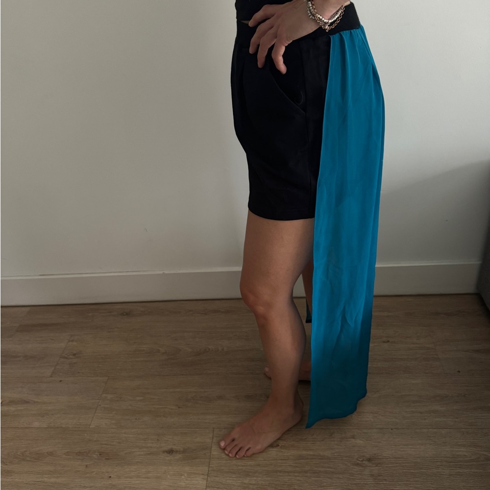 Elegant Black Women's Skirt made in Italy